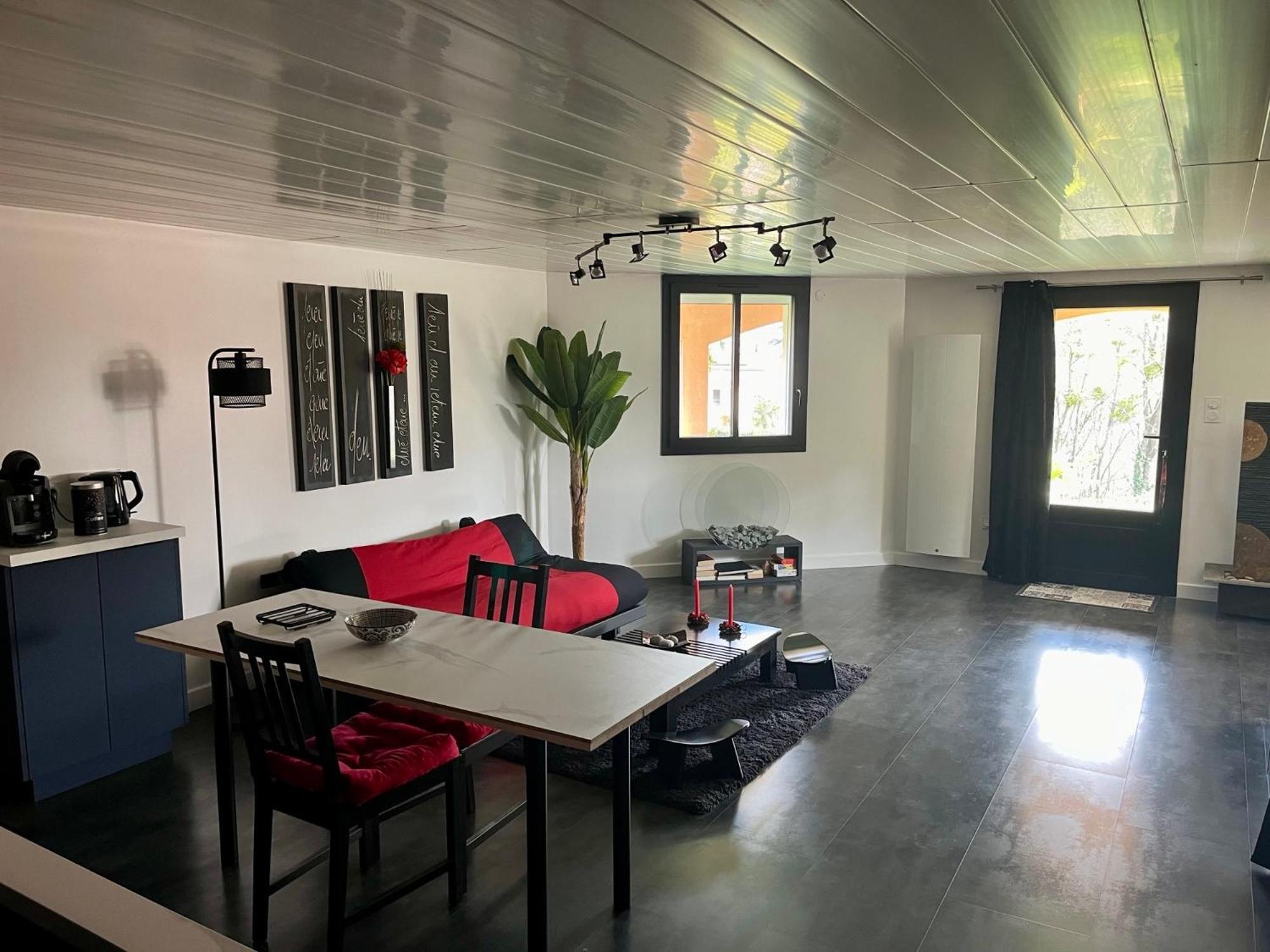 Appartamento Comme Dans Un Ecrin - T2 De 50 M² Avec Jardin, Terrasse Et Piscine Vernaison Esterno foto
